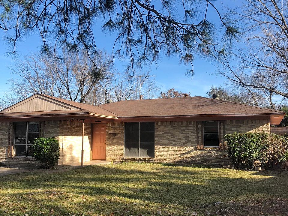 1st image of 2410 Loyce Dr