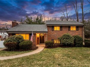 1226 Harvest Dr, Monroeville, PA 15146