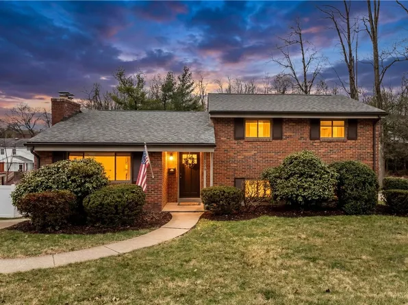 1226 Harvest Dr, Monroeville, PA 15146