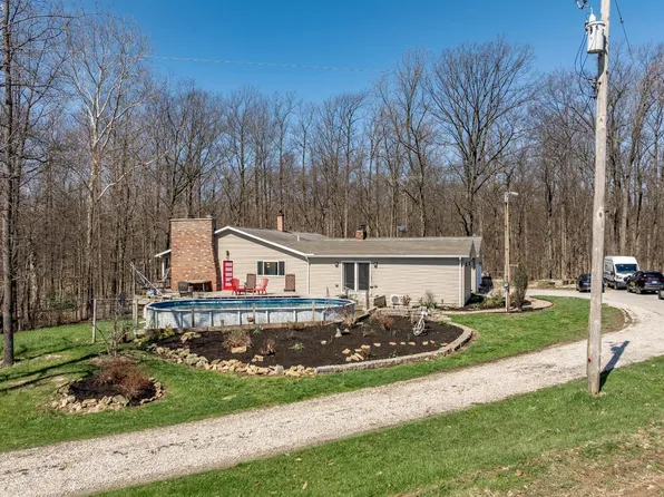 240 Peru Olena Rd W, Norwalk, OH 44857