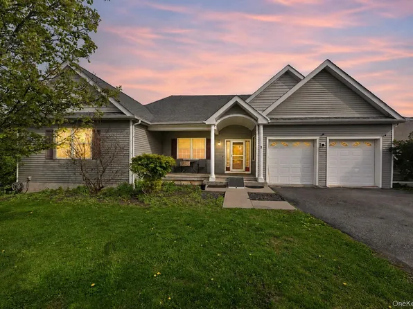 3 Stillman Wye, Monroe, NY 10950