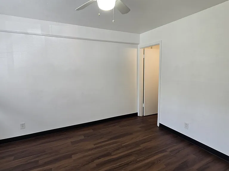 University View Apartments — Photo 34