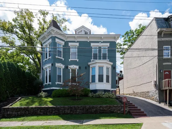 2711 Price Ave, Cincinnati, OH 45204