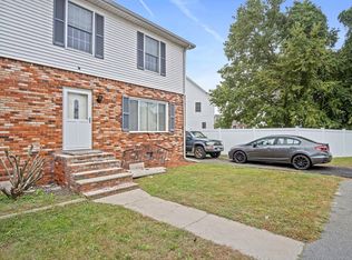 2 Anjo Ln #B, Saugus, MA 01906