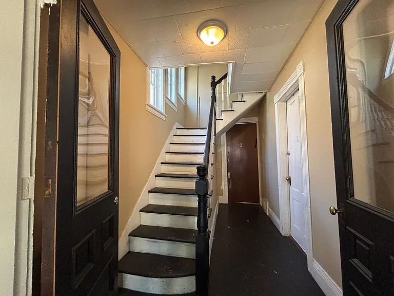 310 Meigs St — Photo 11