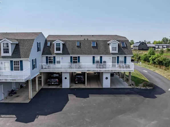 91 N Schooner Point Dr, Port Clinton, OH 43452