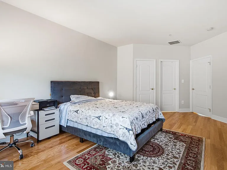 13624 Dover Cliffs Pl — Photo 15