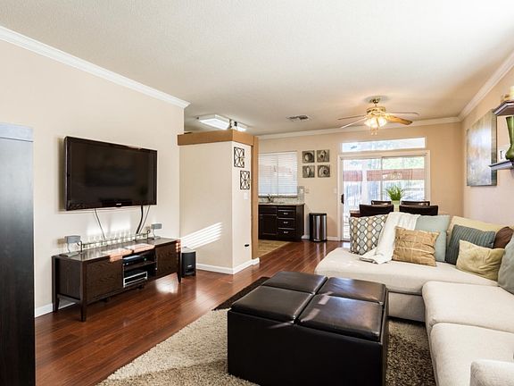 3rd image of 9296 Deddington Way