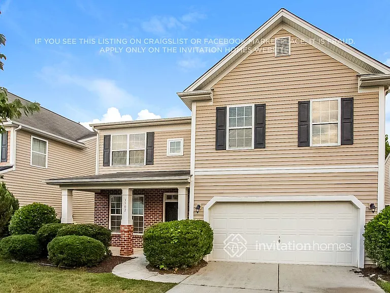 3302 Streamside Dr — Photo 4