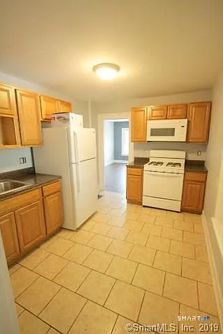 683 Washington Ave #2 — Photo 2