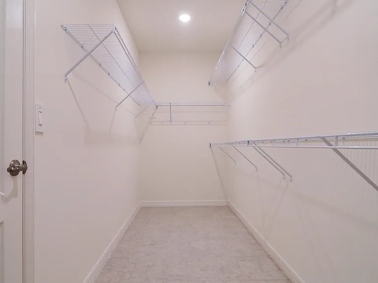 2061 SE Mantua St — Photo 13