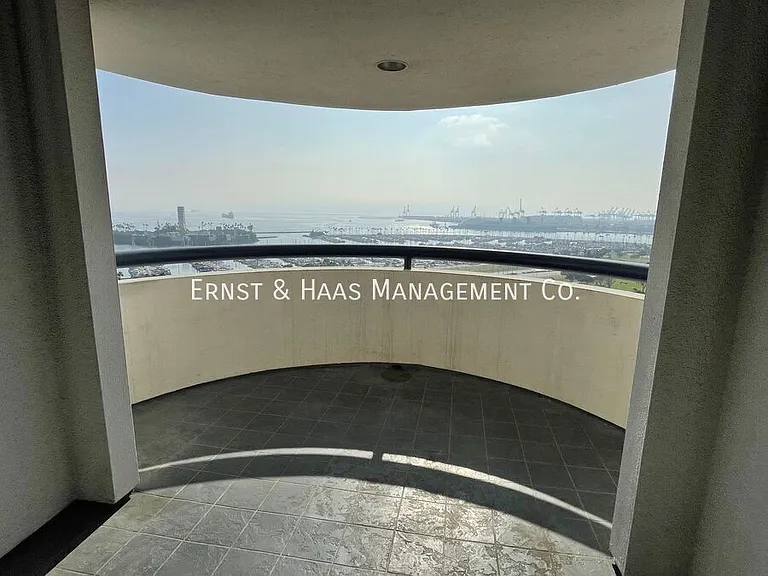 525 E Seaside Way #1806 — Photo 15