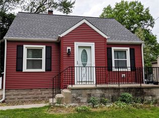 25360 Maple Ridge Rd, Westlake, OH 44145