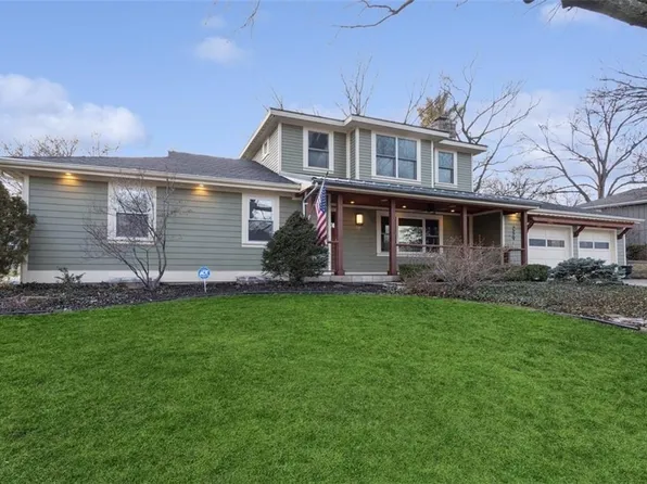 4529 W 65th St, Prairie Village, KS 66208