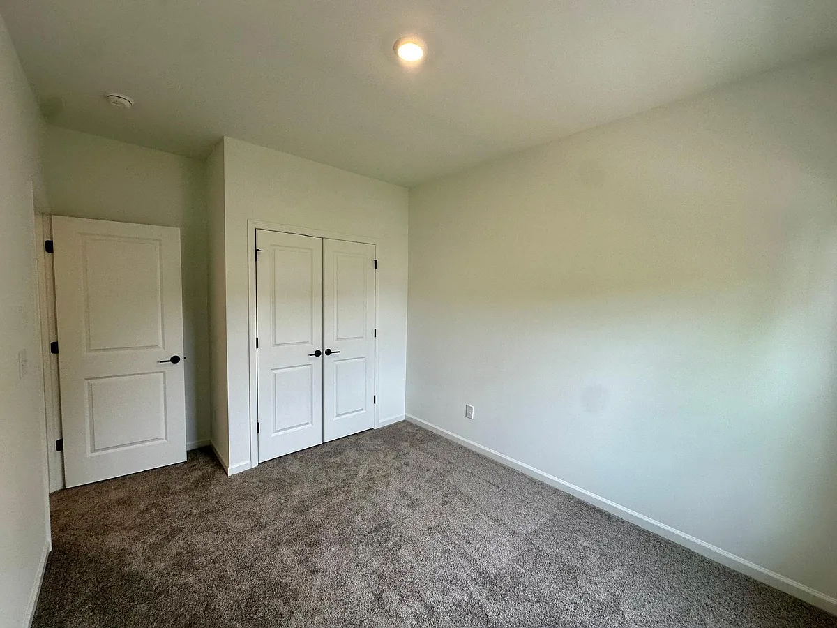 Building Photo - 1556 Blanche St #1