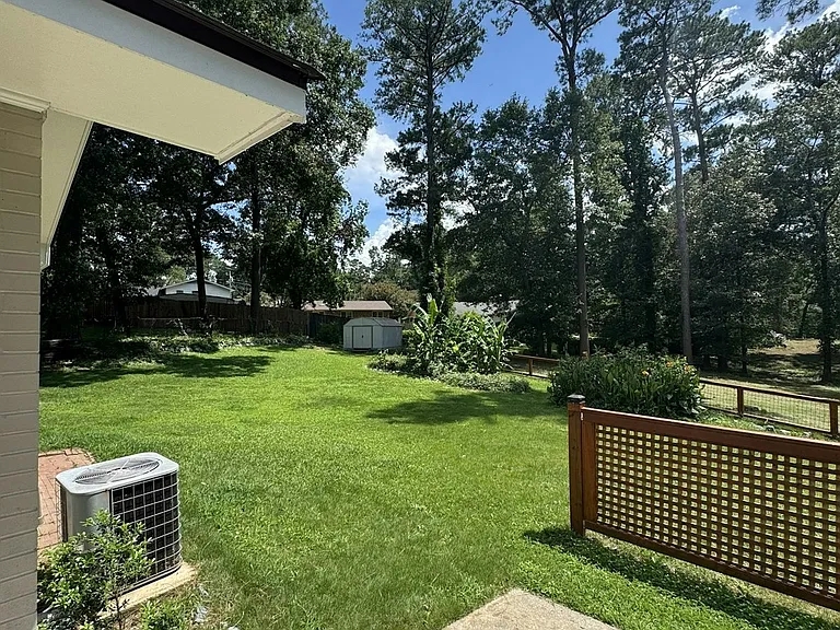 5979 Saint Leonards Dr — Photo 19