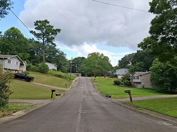 5th image of 3817 Venus Ave