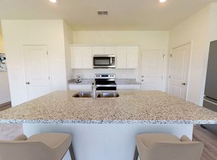 10418 Sedge Pl, Adkins, TX 78101