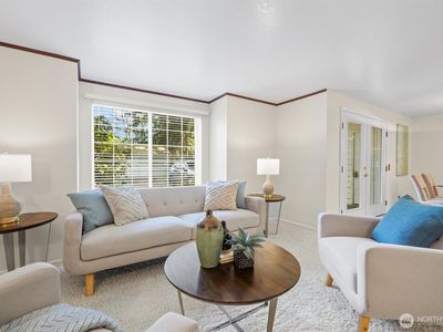 8653 Avondale Road NE #101, Redmond, WA, 98052