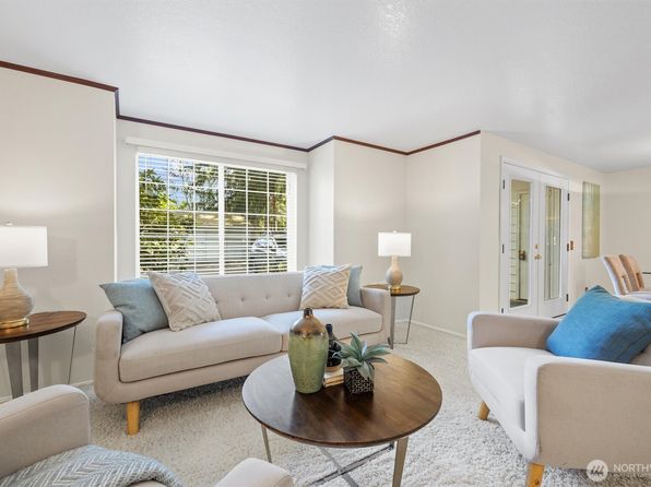 8653 Avondale Road NE #101, Redmond, WA 98052