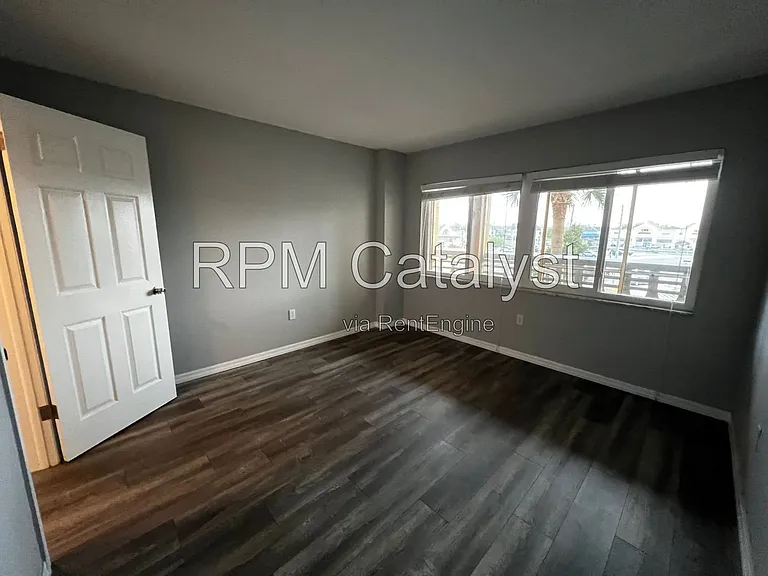8950 Park Blvd #310 — Photo 21