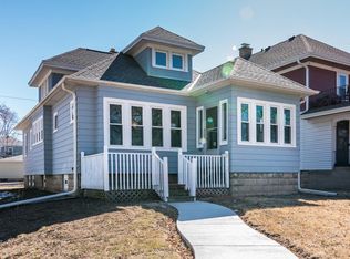 2476 N 67th St, Wauwatosa, WI 53213