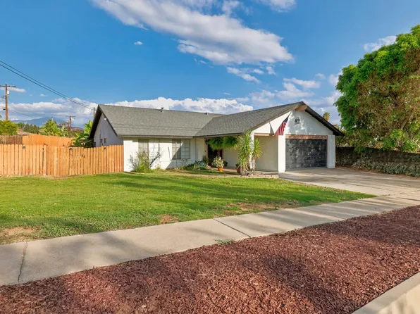 6993 La Praix St, Highland, CA 92346