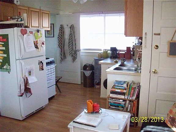 1443 #2 - Kitchen a 2013