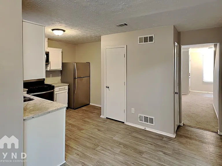 5531 Downs Way — Photo 8