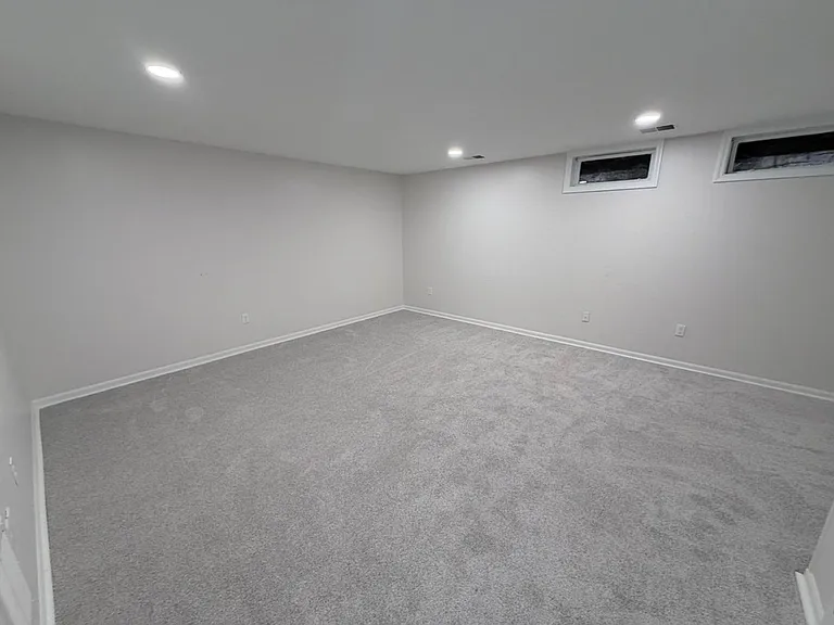 8906 Chesapeake Lighthouse Dr — Photo 19