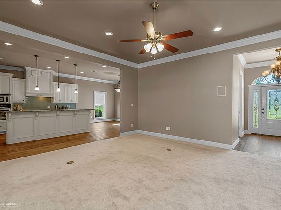 4th image of 5814 Caspiana Ln