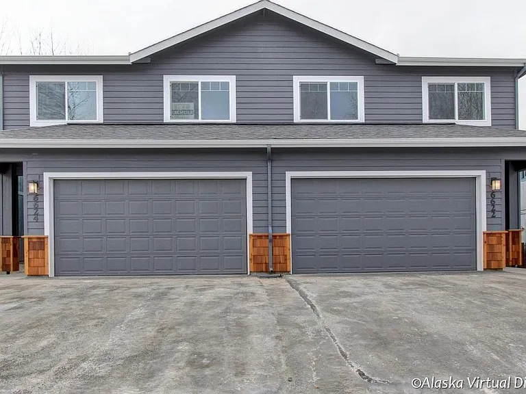 6622 Obrien St — Photo 1