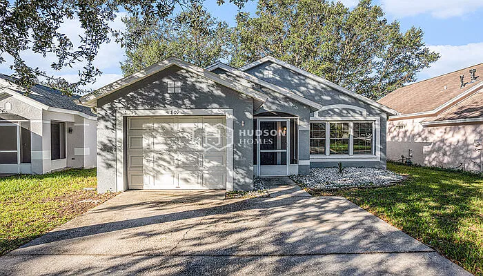3 bed, 2.0 bath, 1170 sqft, $1,999 — Photo 3