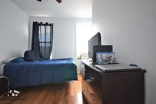 Rented by Bold New York | media 18