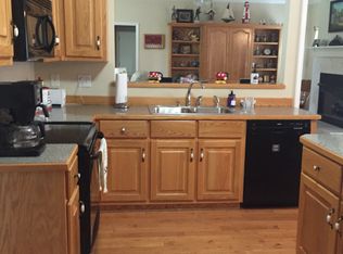 40 Hummingbird Ln, Sylacauga, AL 35151