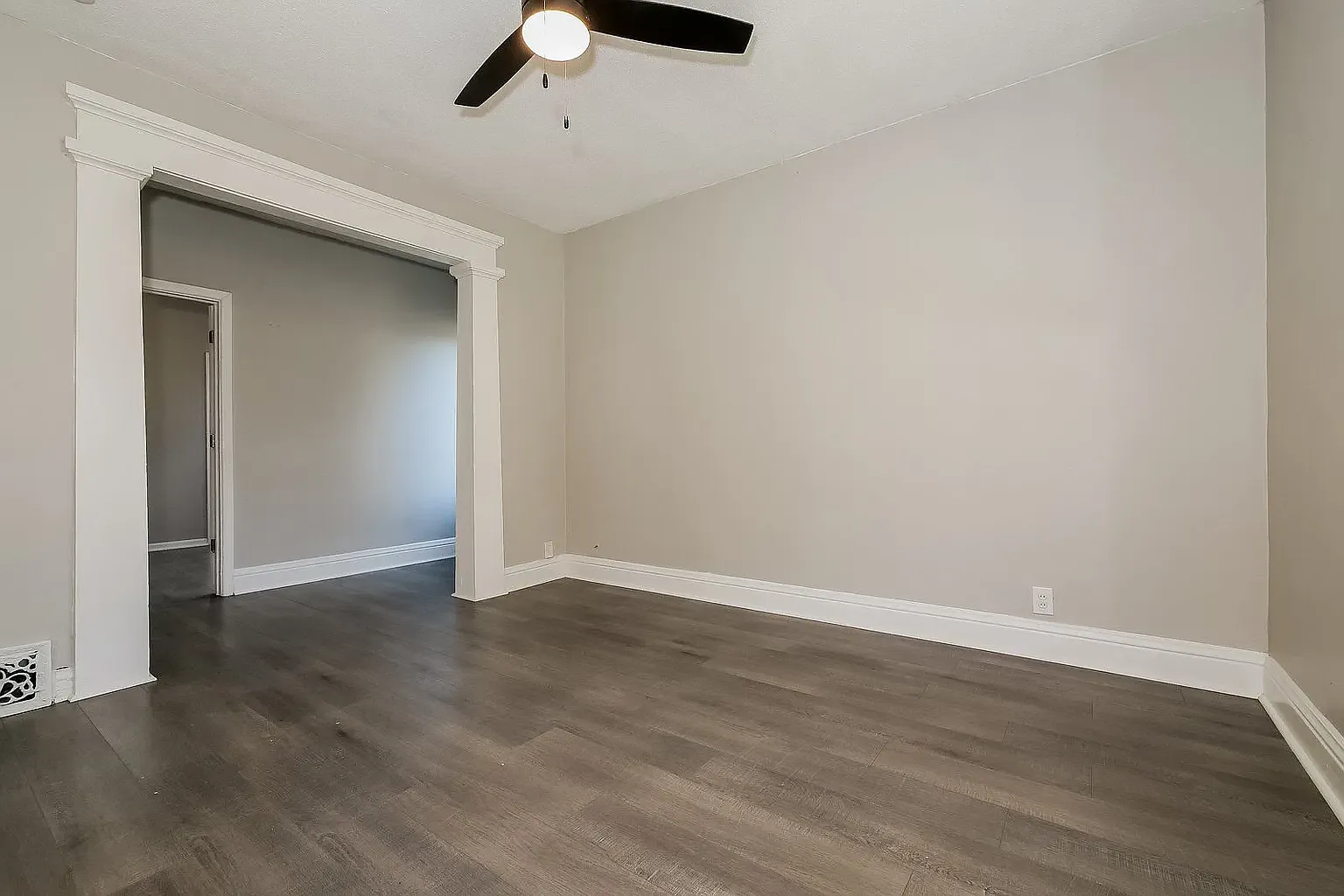 3 bed, 1324 sqft, $850 — Photo 3