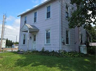 5189 Springmill Rd, Whitehall, PA 18052