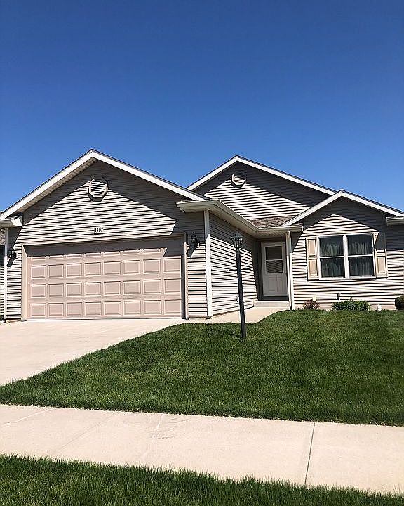 1st image of 1302 Park Meadows Dr