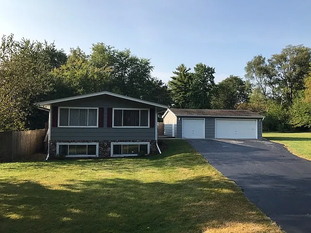 8413 Alden Rd photo 1