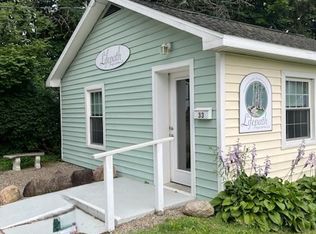 33 Pearl St, Springville, NY 14141