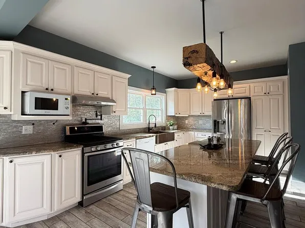 626 S Main St, Athens, PA 18810