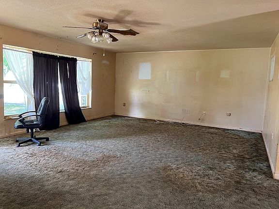 2nd image of 708 Emil Drive