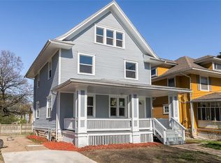 369 17th St SE, Cedar Rapids, IA