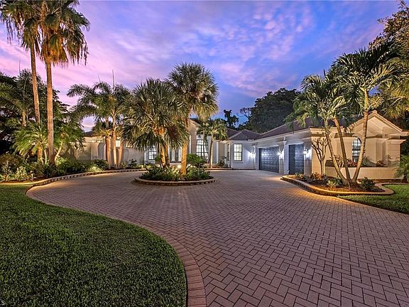 2nd image of 3520 Cassia CT