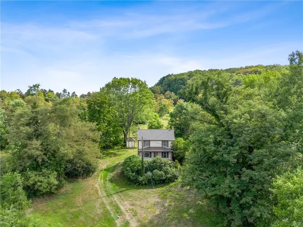 671 Hauger Rd, Rockwood, PA 15557