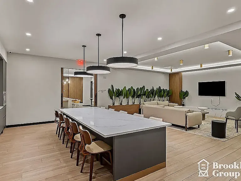 556 Baltic St #503 — Photo 17