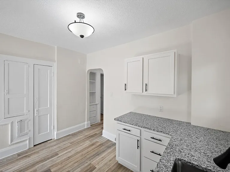 316 Morrison Dr #UPPER — Photo 10