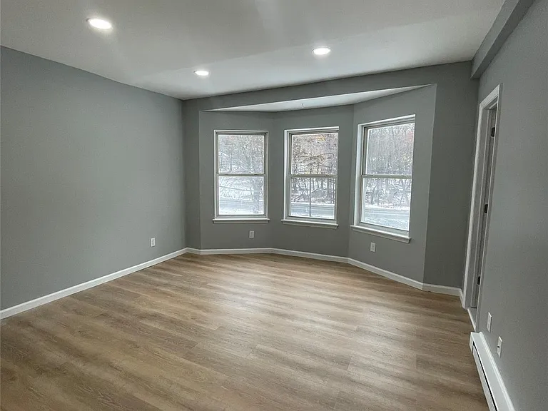 348 Route 32 — Photo 1