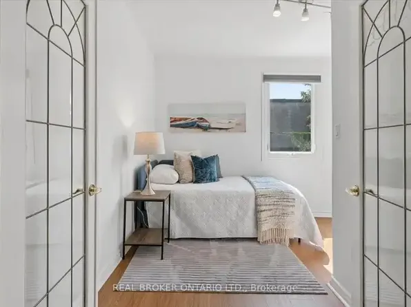 44 Logan Ave #1A, Toronto, ON M4M 2M8