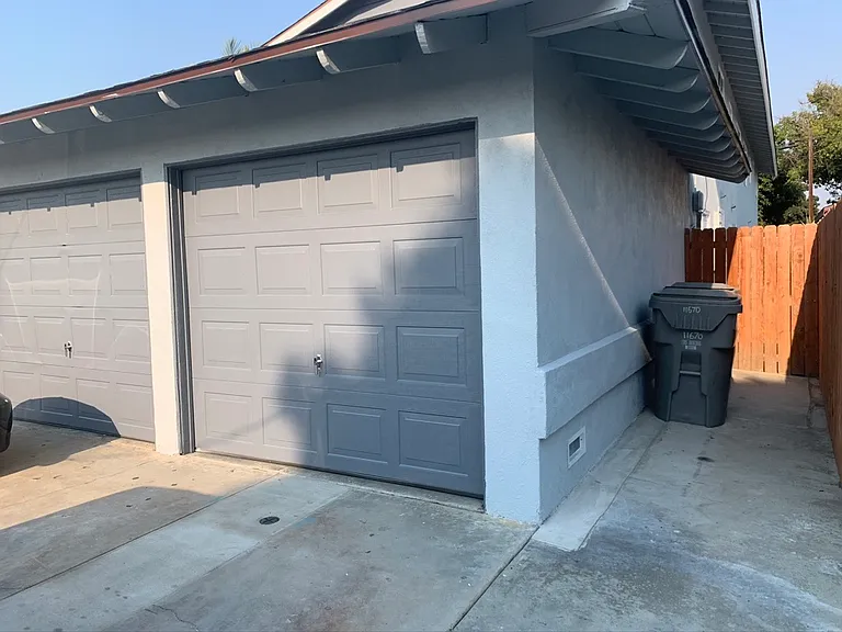 11670 Esther St — Photo 20